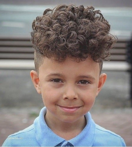 top-haircuts-for-curly-hair-18_6 Top haircuts for curly hair