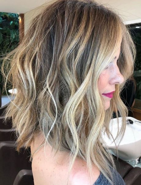 top-haircuts-for-medium-length-hair-25_17 Top haircuts for medium length hair