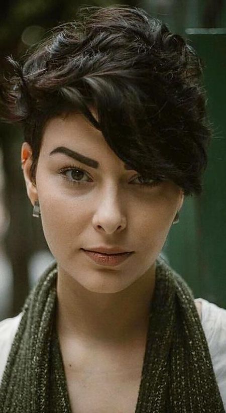 trendy-short-haircuts-for-black-hair-44_12 Trendy short haircuts for black hair