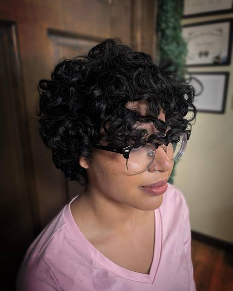 2022-curly-short-hairstyles-57_2 2022 curly short hairstyles