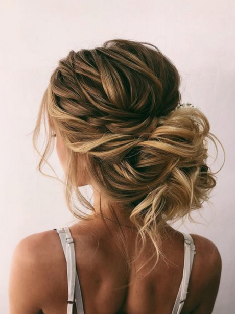 2022-hair-updo-trends-16 2022 hair updo trends