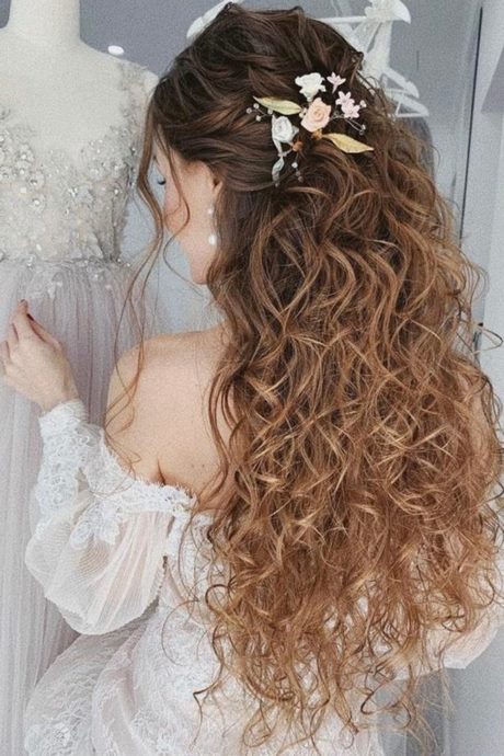 2022-prom-hairstyles-for-medium-length-hair-45_7 2022 prom hairstyles for medium length hair