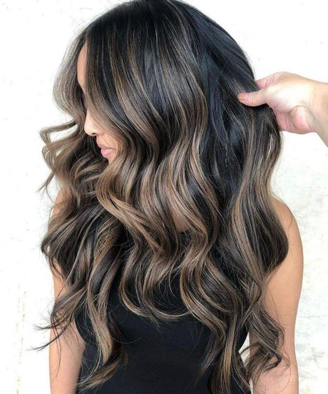 2022-womens-hairstyles-long-82_3 2022 women's hairstyles long