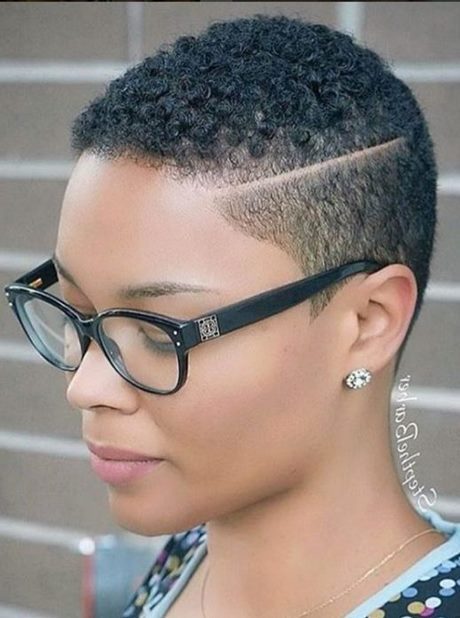 black-ladies-short-hairstyles-2022-87_4 Black ladies short hairstyles 2022