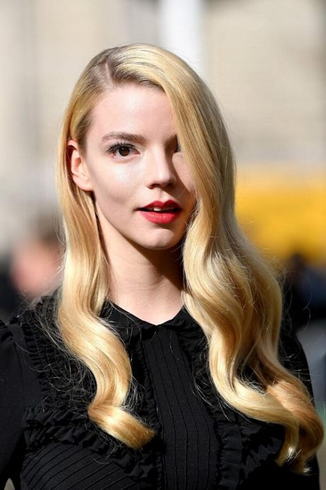 celebrity-long-hairstyles-2022-87_13 Celebrity long hairstyles 2022