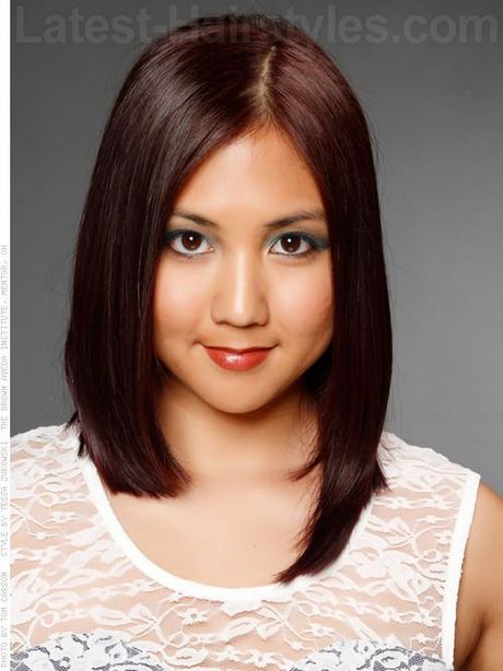 haircut-2022-female-round-face-38_2 Haircut 2022 female round face