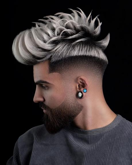 hairstyles-2022-men-19_15 Hairstyles 2022 men