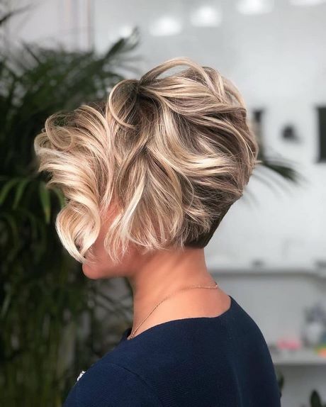 hairstyles-july-2022-71_18 Hairstyles july 2022