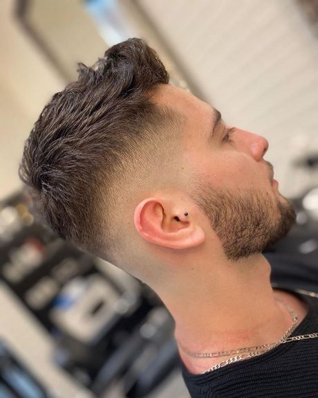mens-haircuts-2022-48_16 Mens haircuts 2022