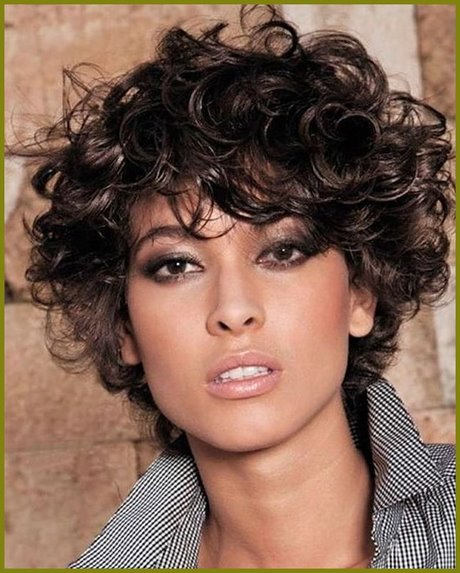 short-hair-curly-styles-2022-54_4 Short hair curly styles 2022