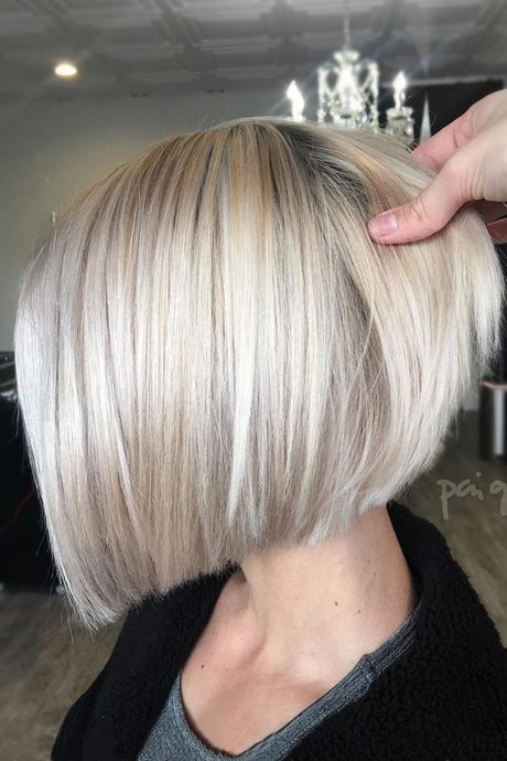 short-hairstyles-for-2022-for-round-faces-99_13 Short hairstyles for 2022 for round faces