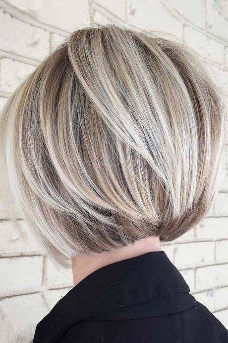 short-hairstyles-for-2022-for-round-faces-99_5 Short hairstyles for 2022 for round faces