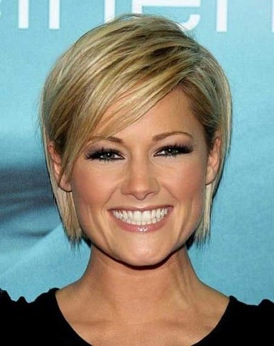 short-hairstyles-for-fine-hair-2022-97_9 Short hairstyles for fine hair 2022