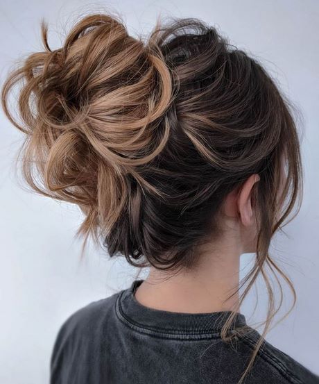 trendy-hair-updos-2022-97_19 Trendy hair updos 2022