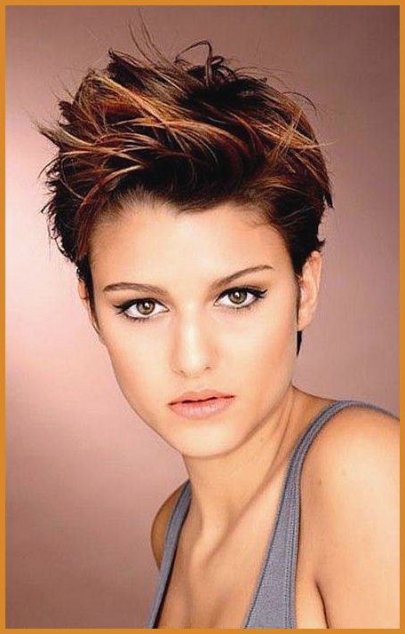 trendy-short-haircuts-2022-female-69_10 Trendy short haircuts 2022 female