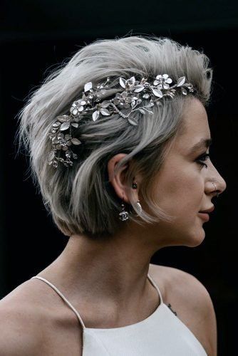wedding-hairstyle-for-short-hair-2022-94_17 Wedding hairstyle for short hair 2022