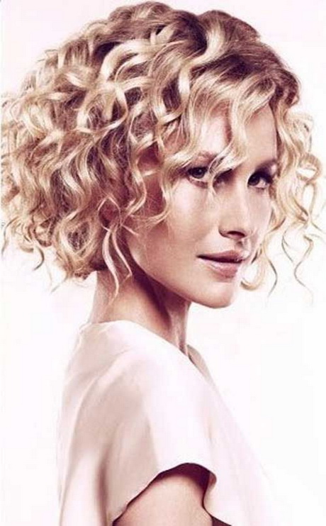 curly-hairstyles-for-2016-69_7 Curly hairstyles for 2016