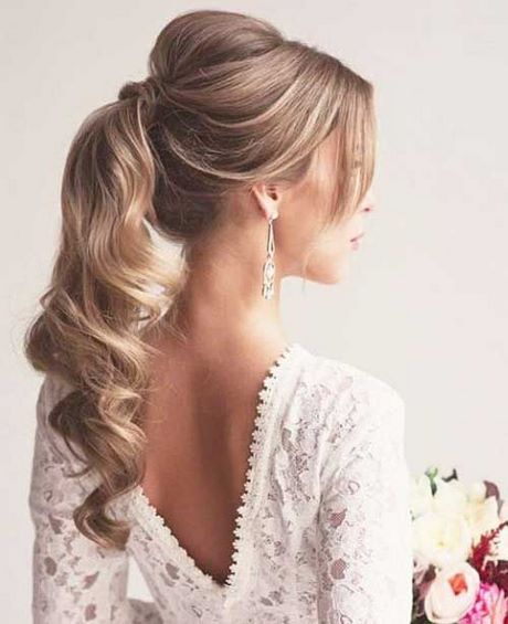 best-bridesmaid-hairstyles-90_3 Best bridesmaid hairstyles
