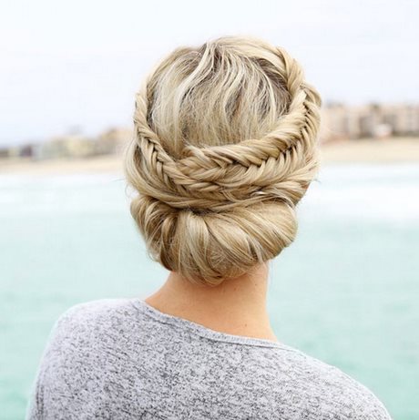 braided-updos-for-medium-hair-07_18 Braided updos for medium hair