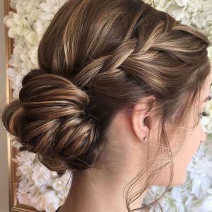 bridesmaid-hair-up-ideas-64_10 Bridesmaid hair up ideas