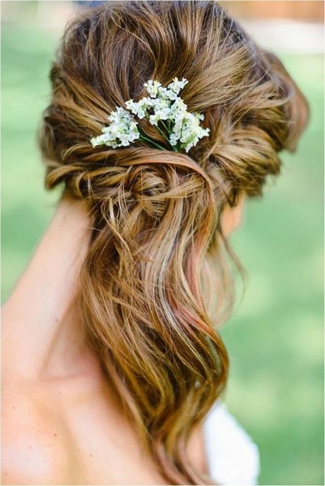 bridesmaid-side-hairstyles-23_10 Bridesmaid side hairstyles