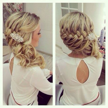 bridesmaid-side-hairstyles-23_5 Bridesmaid side hairstyles