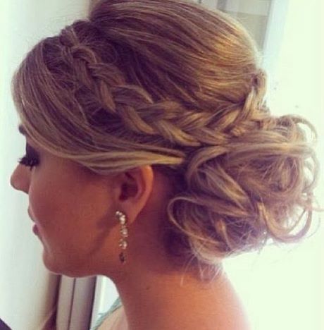 cute-updo-hairstyles-for-prom-53_13 Cute updo hairstyles for prom