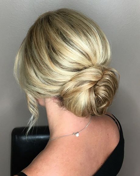 cute-updo-hairstyles-for-prom-53_7 Cute updo hairstyles for prom