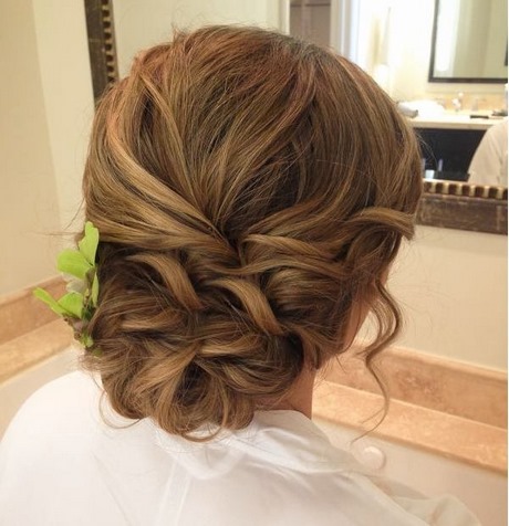 easy-bridesmaid-updos-63_10 Easy bridesmaid updos