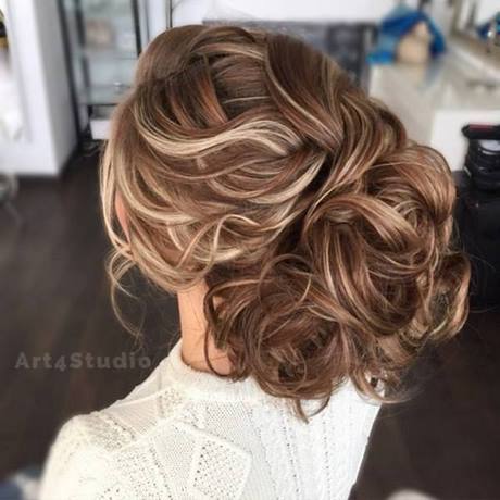 gorgeous-updos-for-long-hair-85_4 Gorgeous updos for long hair