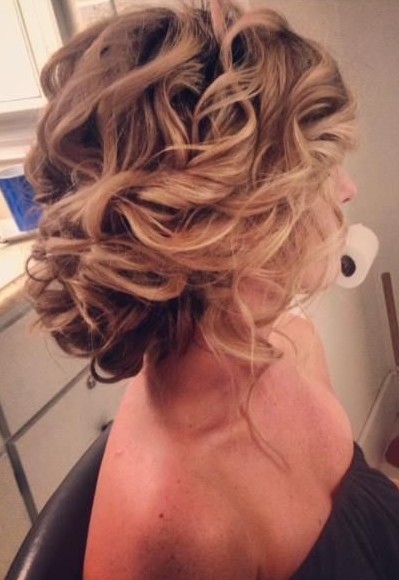 grad-hairstyles-updos-45_9 Grad hairstyles updos