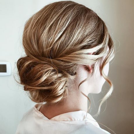 hair-up-wedding-hairstyles-68_16 Hair up wedding hairstyles