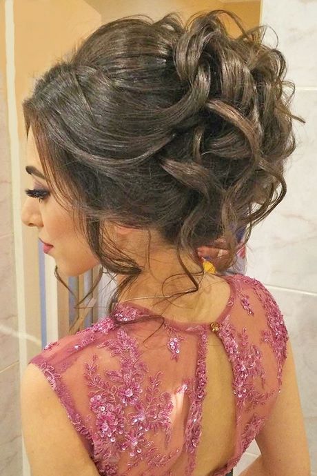 hair-updos-for-wedding-bridesmaids-48_11 Hair updos for wedding bridesmaids