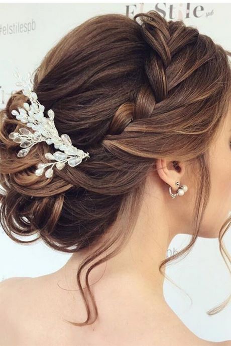 hair-updos-for-wedding-bridesmaids-48_7 Hair updos for wedding bridesmaids