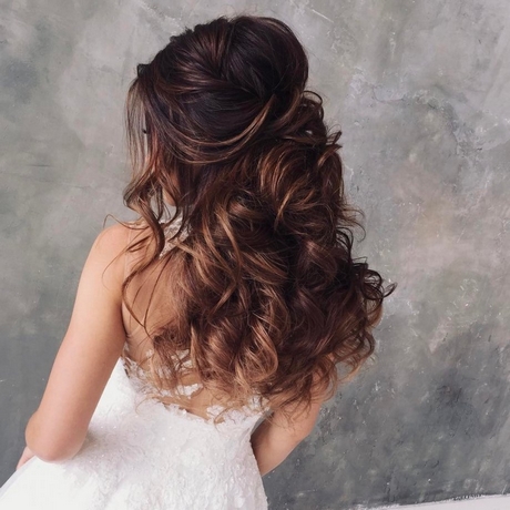 hairstyles-for-long-hair-prom-2018-80_14 Hairstyles for long hair prom 2018