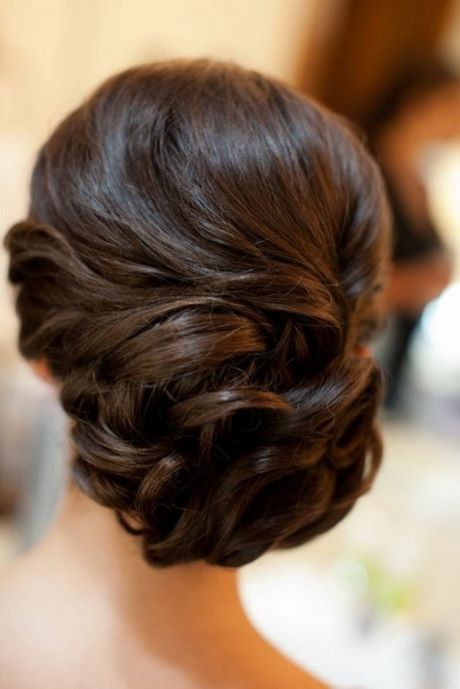 low-updos-for-long-hair-93_7 Low updos for long hair