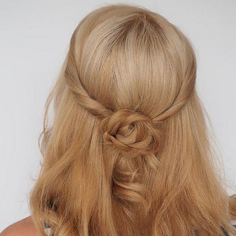 medium-hair-updo-hairstyles-74_9 Medium hair updo hairstyles