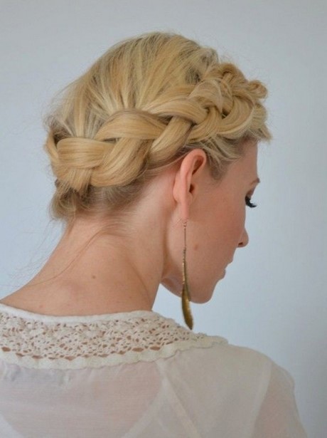 prom-braided-updos-for-long-hair-67_5 Prom braided updos for long hair