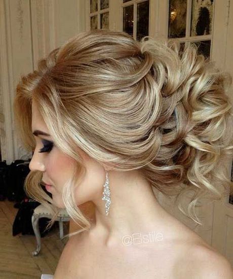 prom-girl-hairstyles-54_9 Prom girl hairstyles
