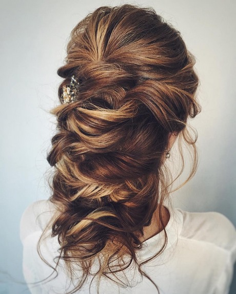 prom-hairstyles-for-long-brown-hair-45_18 Prom hairstyles for long brown hair