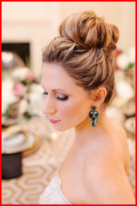 simple-updo-styles-47_16 Simple updo styles