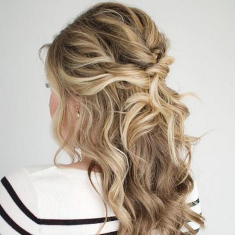 up-hairdos-for-medium-hair-15_9 Up hairdos for medium hair