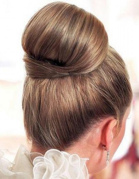 updo-hairstyles-for-wedding-bridesmaid-95_14 Updo hairstyles for wedding bridesmaid