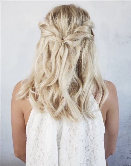 wedding-hairstyles-for-teenage-bridesmaids-14 Wedding hairstyles for teenage bridesmaids