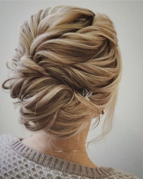 wedding-upstyles-for-long-hair-30_8 Wedding upstyles for long hair