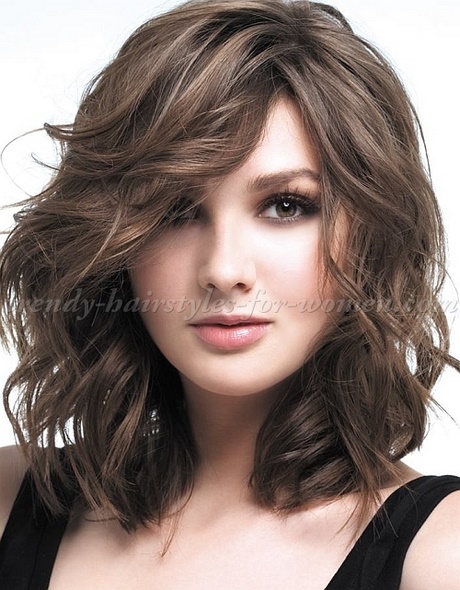 female-shoulder-length-haircuts-24_5 Female shoulder length haircuts