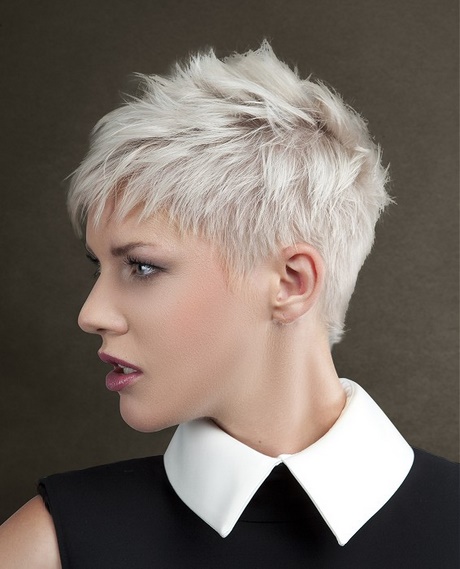 pictures-of-ladies-short-hairstyles-24_10 Pictures of ladies short hairstyles