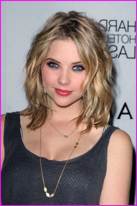 quick-hairstyles-shoulder-length-hair-80_15 Quick hairstyles shoulder length hair