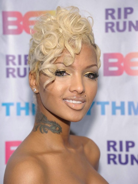 short-blonde-haircuts-for-black-women-04_2 Short blonde haircuts for black women