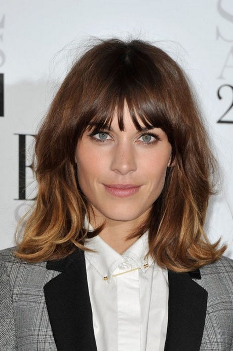 shoulder-length-hair-fringe-32_10 Shoulder length hair fringe